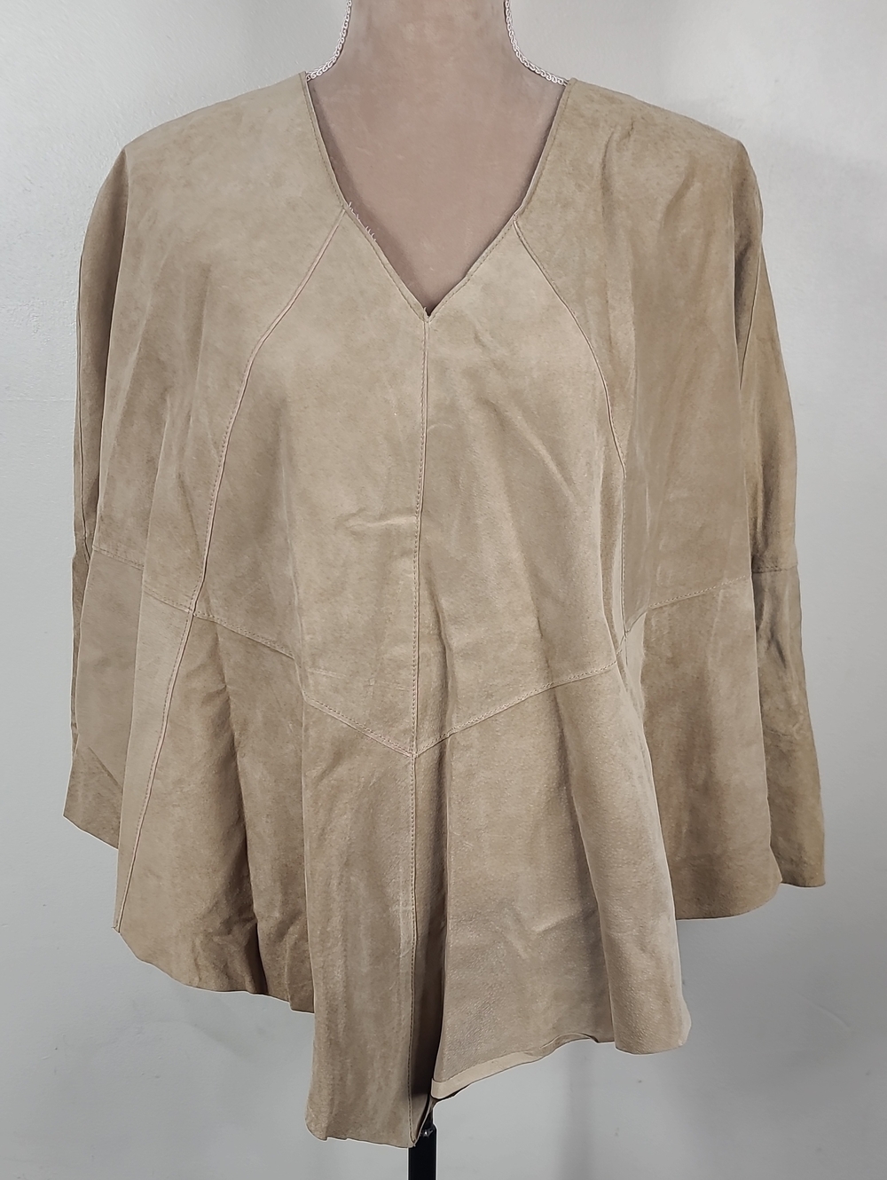 Vtg Y2K INC International Concepts Tan Boho Suede Leather Festival Poncho S/M - Picture 2 of 15